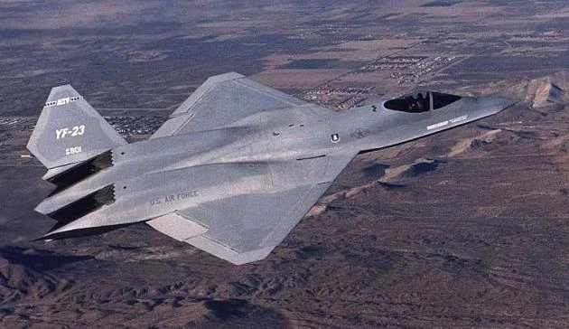 YF-23: H Μαύρη Χήρα που ξεπέρασε το F-22, αναγεννιέται από τις στάχτες της